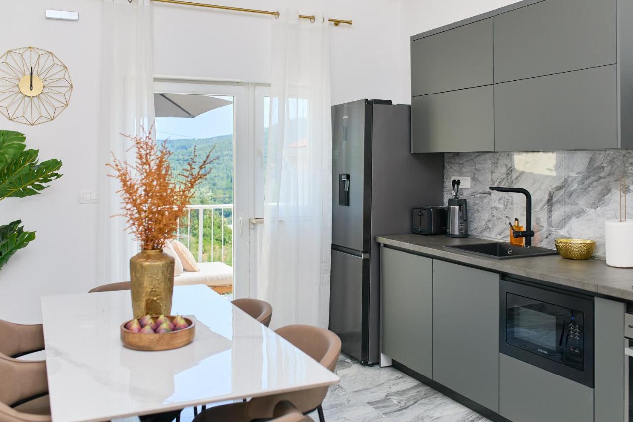 Luxury Penthouse Avalon Apartment Кавтат Екстериор снимка